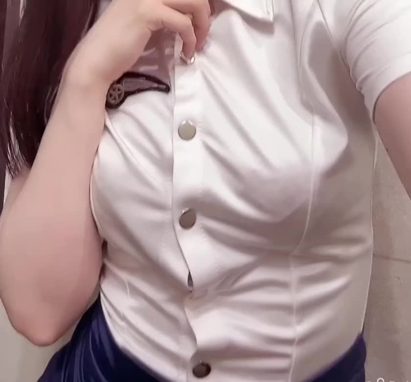 アインズの乱なのにまさかののんびりとかあります〜！？
そんなあ〜！笑

**◈◇♡◇◈**出勤日**◈◇♡◇◈**
⭐️ネット予約をしてPt貯めよう⭐️
⭐️あやめの星も増えるぞ！⭐️

6/16(火)　10:00～20:00🉐
6/20(土)　10:00～20:00🉐
6/21(日)　10:00～20:00🉐