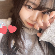 大友れみえ