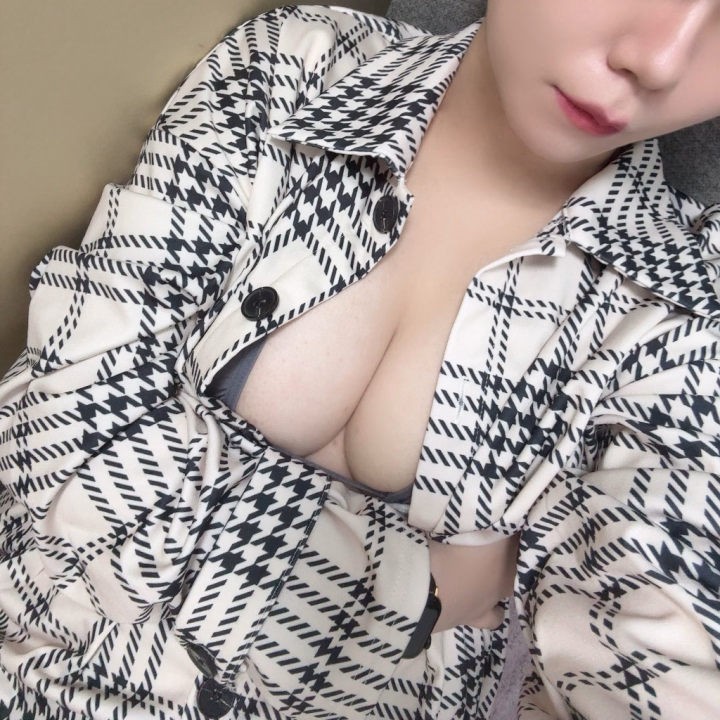 今日も出勤中𓂃 𓈒𓏸◌‬


朝から2件続けてご予約嬉しすぎたよ‪‪⸜(* ॑  ॑* )⸝
朝からえちえちで楽しかった☺️


夜もお誘い・ご予約お待ちしております♡



歌川ねお🧸