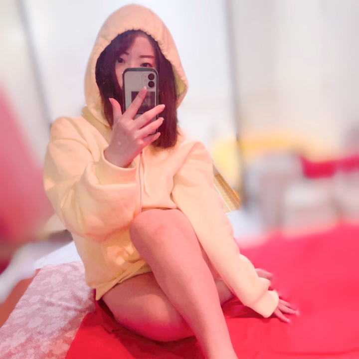 後半もまだまだお誘いお待ちしてます💓

これからのお時間ゆっくりできるので、
タイミング合うお兄さんいたらぜひ逢いに来てくださいっ🥰