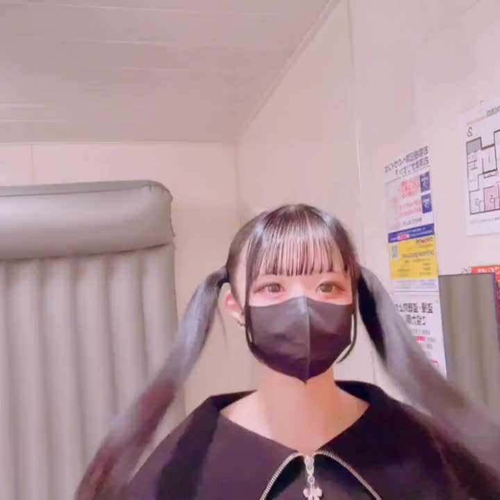 いるよー⸜(*˙꒳˙*  )⸝