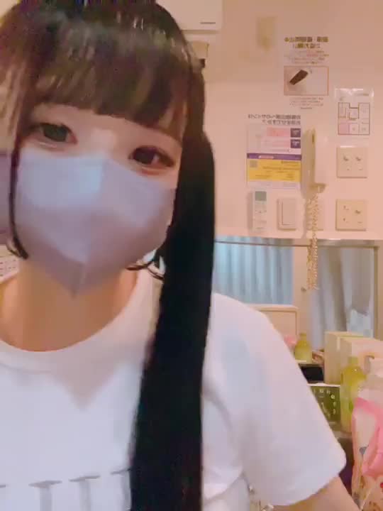 金曜日までいます(*´꒳`*)♡

目の間に絆創膏貼ってるけど

気にしないで(ᐡ´•̥ ω •̥` ᐡ)