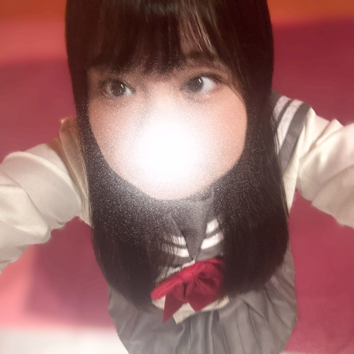 こちら髪染めたのどかです！
暗くしました〜✨
やっぱり制服かわいい、着れるの嬉しい✨

まだまだお問い合わせお待ちしてます♩

のどか