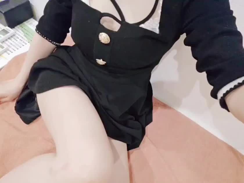 まだ喉はガラガラです〜(´；ω；｀)

でも体は元気なのでお部屋に行くからね！

17:00から会いに来てください！