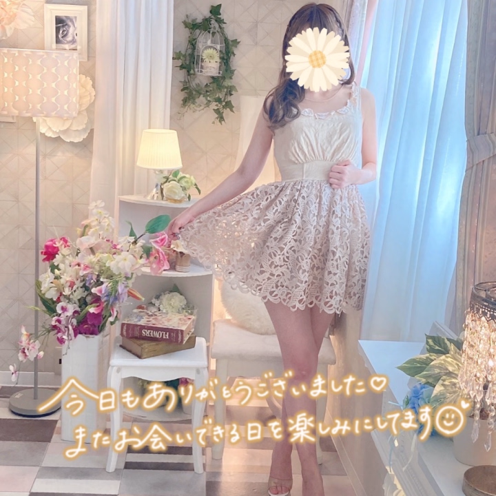 今日も会いに来てくれた本指様、
お誘いくださった皆様、
ありがとうございました🎀

次回出勤5/29の11時からです💍
お誘いお待ちしております🐰🌙