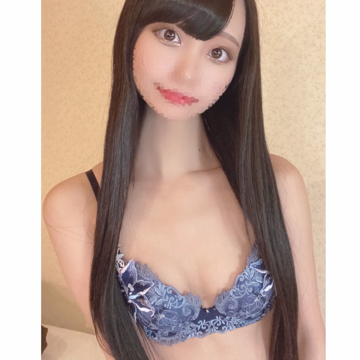 おはようございます🌼
 
 
早いですが…💦
本日は6月最後の出勤です🥲
⏰12時~18時⏰
 
 
ご予約もありがとうございます🙏
本日は受付終了致しました🙇‍♀️🙇‍♀️
 
 
今日は刺激的な1日にしませんか？💭
のちほど会いましょう💋
 
 
 
 
 
🌼VIP会員様イベント情報🌼

ポイントカードがVIPカードのお客さま！
ポイントカードを持参し
店頭でスタッフさんにお伝え頂くと
総額5000円分のクーポンプレゼント🎁

1コースにつき1000円分使えます✨️
(その日から使用可)
この機会にぜひご利用ください☺️
(使用期限7/31まで)