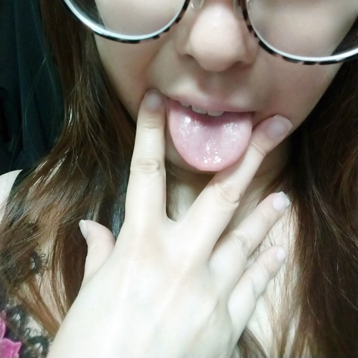 おはようございます🤓

ぺろ👅
この舌が気持ちいいらしい
よー🤗

むにむにこなん