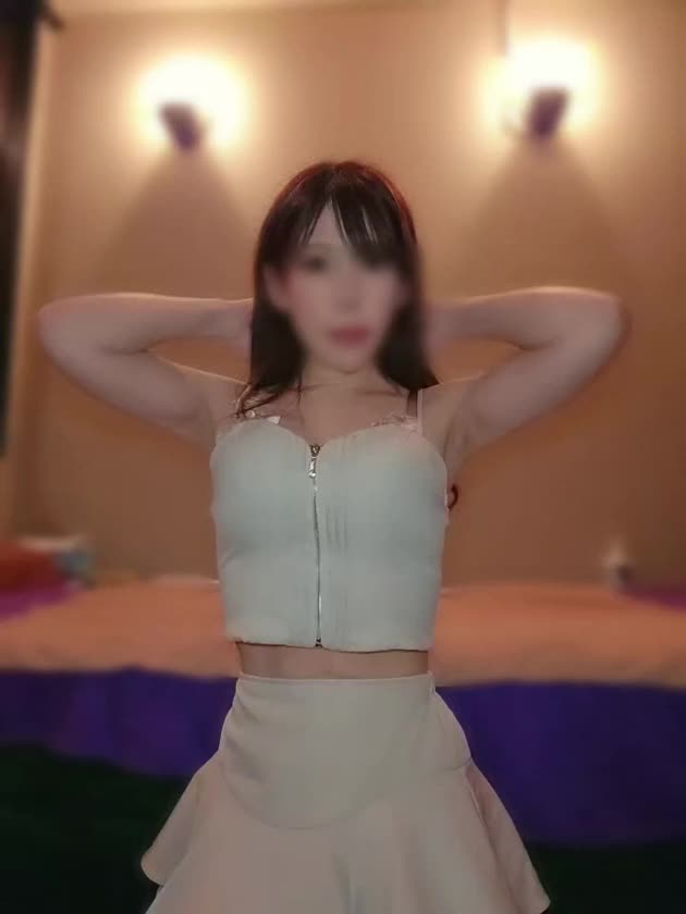 ドレスから大体はみでちゃいます🥺‪💕︎︎