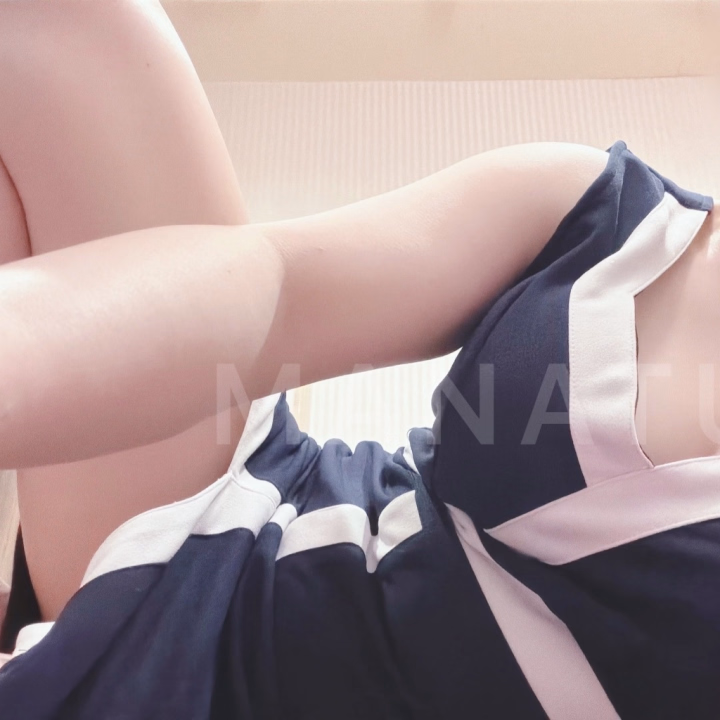 例えば、、、

お願い事としてお伝えしても
なかなか伝わらないなぁ😱と残念に思うことが💦

"女の子の嫌がる行為"→禁止🈲

・痛いと言っても止めずにキレる

・不愉快だからと女の子に背を向けてのシャワー

・勝手に部屋から出ようとする

これ、ぜんぶアウト😭


お遊びのルールとして、必ずご案内前にスタッフが説明します
少しでも早く案内したい❗️と早口だったりしますが　笑
とっても大切なコトをお伝えしてるんですよ☺️
これは当店に限らず、どの風俗店(ヘルス店)でも内容はほぼ同じです👍
楽しい時間を過ごすための大切なルール✨
しっかりと受け止めていただけたらありがたいです❤️


マットはぬるぬると滑るもの✨

６９の体勢の時に女の子のつま先を掴んだり、
枕を持たない行為は絶対にやめてほしい😨
女の子がマットから落ちます‼️
ご自身も滑って怪我をする可能性が高まります💦
かなり危険⚠️
密着感が減ってお兄様も気持ちよくないと思います😓

基本的にマットは完全受け身👍

安全なタイミングでさわさわして楽しんでほしいなと思います🥰

🎵まなつ🎵