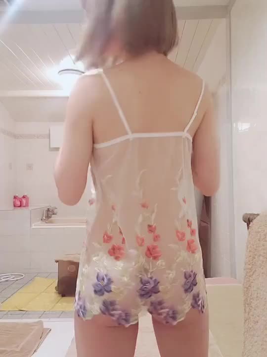ぬぎぬぎ❤本日出勤中