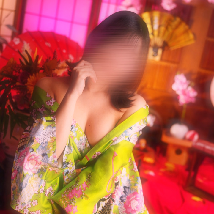 ７日間ありがと〜！！！
1週間があっというまだった！

楽しい時間は過ぎるのが早い🎶

やっとお家ついたよぉぉぉ🏠☔️

さっそくですが次回のシフトです

7/3〜7/9
9:00〜22:00
🩵ヒメチャンネル予約特典🩵
①スケスケ衣装でお出迎え🫶🏻
②ヒメチャンネルから100分コース以上のご予約で㊙️👙衣装でMットします💕

楽しんでもらえたらいいな〜

ご予約おまちしております

あと今日はメッセージの返信遅くなります💦

後日また日記書きます！

それではまたね〜👋🏻

ヒメチャンネル予約方法↓
①日時
②コース
③ご予約のお名前
④本指名 or 初めて

こちらをメッセージで送ってください💌
(いつも遊んでくれてる方③と④はなくて大丈夫です💕)

土日は予約が集中しやすいので何個か時間の候補頂けるとご予約がスムーズです🌝