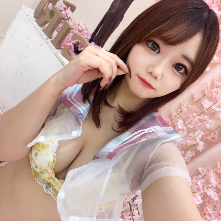 22:00~Toくん💗

初めま...
あ、1年ぶりぶり！！✨✨✨✨
うんうんお互い変わってなくてね、
うんうん元気そーで何より😄笑


じゃなくて初めましてなんだけど
こんなに会話弾む？ってぐらい
ずっと話してたね😂💕︎
楽しかったよとっても😚😚😚✨


私のおま♡♡ことToくんのおち♡♡ぽ相性よかったよね？！🥺💗💗
なんだかんだToくんにドSされて
途中潮吹くかとおもったぐらい
ぐちょぐちょ手♡♡んされてイッちゃいました。//


ふふ、♡
楽しかったね、
ありがとう😊♡♡
これからもよろぴくねん
また会いに来てよーう😊


すみれ