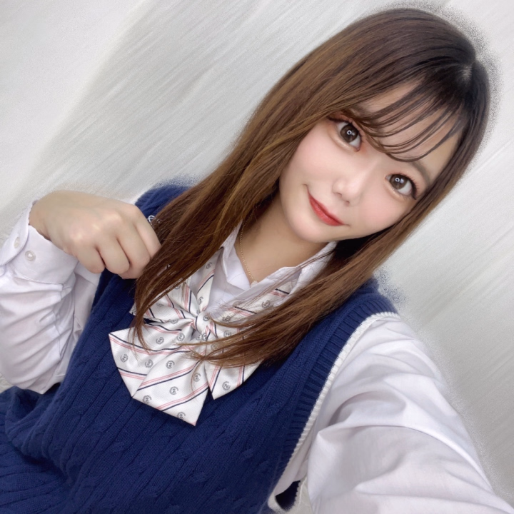 この時間、
本日ラスト1枠！ 

天気悪くてさみしーですね😭😭


駆け込み待ってるよん♡✌️