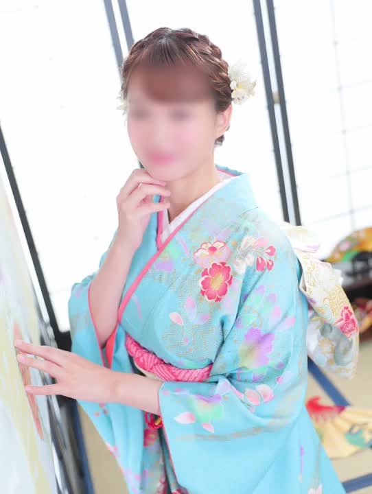 1月にお越しくださった皆様🍀
本当にありがとうございました✨✨
　
　
今月の五反田は特に、
ずーーっと前から
ひなのに会いに来てくださっている
大切な本指名様にもたくさんお会いできて、

とても幸せな時間を
過ごさせていただきました🥹✨
　
　
お忙しい中で
お時間合わせてお越しくださったことや
いつもひなのをご贔屓くださり、
心から感謝しています🌹✨
　
　
ご新規様の中にも、
ずっと前から日記を読んでくださっていた方が多くて……
 
そのお気持ちが
本当に嬉しかったですT_T🩷
 
 

いよいよ明日から2月🍫💘

お楽しみイベントも盛りだくさんなので、
一緒に楽しもうね(//∇//)\✨
 
 

合言葉は…
「ふわふわ🩷」


ハピネスグループ　ひなの