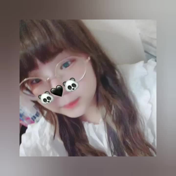 久しぶりの投稿からの顔出し(*´∀`)♪