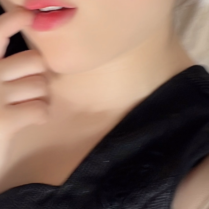 しずくです

先週と今週のお礼が

遅くなっちゃってごめんね！

本指名様は

2週連続できてくれてありがとうね！

あと、久しぶりに会いにきてくれた

本指名もありがとう♡

写真指名してくれたりしてくれて

嬉しかったよ！！

ありがとう！！

次は22日にいる予定なので

待ってます！！