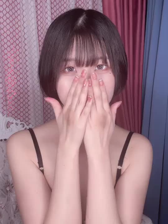 こんばんは！
そしてお久しぶりです！


風邪が長引いてしまって
なかなか出勤できずしょぼん……


でも！
明日久しぶりに出勤できます🌸

✨️時間は12時〜18時✨️


珍しい時間ですが
お時間合うお兄さんぜひー！

らぶらぶしましょうね♡


しき