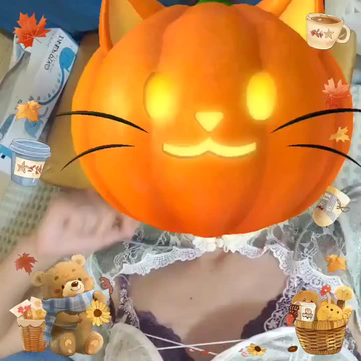 今日でハロウィン衣装一作目終了（笑）来週から2作目だよん♥