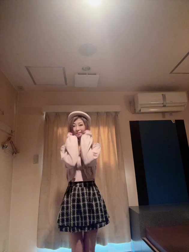 キミはどんな服装が好みかな♡キミ色に、、染めてみちゃう？！(///ω///)