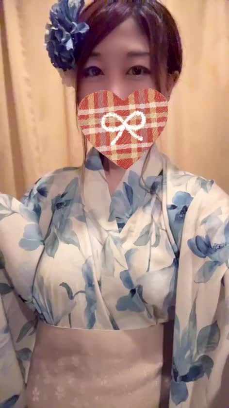 今日もあっちゅいねー((“Ｑ(´ᆺ`｡)ﾊﾟﾀﾊﾟﾀ
でも、、キミへの想いは♡もっと熱々です⁄(⁄ ⁄•⁄ω⁄•⁄ ⁄)⁄