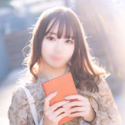 ねね💚ウルトラホワイト