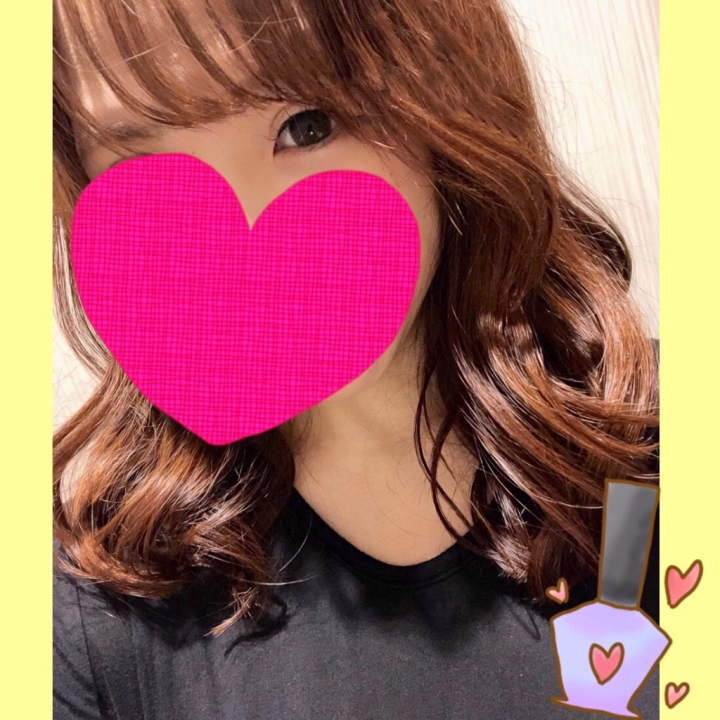 ５月の感謝＆６月前半スケジュール❤︎

５月スケジュールの変動もありましたが、池袋、直近水戸で会いにきてくださった本指名のお兄さま‼︎ご予約お写真からのお兄さま‼︎店頭からのお兄さまありがとうございました🥰

まったりゆったりな日も過ごしながら、笑顔で来てくださるお兄さまの言葉や存在、お友達と過ごす時間や日頃のスタッフさんの支えもあり、少しずつ今を頑張れています😤❣️❣️

益々暑くなり、忙しい中でも１日をこなすだけになりがちなお兄さまもいるかと思いますが、非日常な時間や笑顔あるお時間を一緒に過ごせたら嬉しいです💕💕

お久しぶりのお兄さまや気になってくださるお兄さまにも、お誘いご予約待ってます( ´ ▽ ` )ﾉ✨✨

🍭６月🍭
１日(月)  16:00〜23:00
２日(火)    7:30〜20:00
４日(木)    7:30〜19:00
６日(金)  14:00〜20:00
８日(月)  10:00〜23:00
９日(火)  10:00〜20:00

※ヒメチャンネルからですとお早めのお誘い、ご予約も承ります♪💌

今週中に髪色落ち着きます。わら