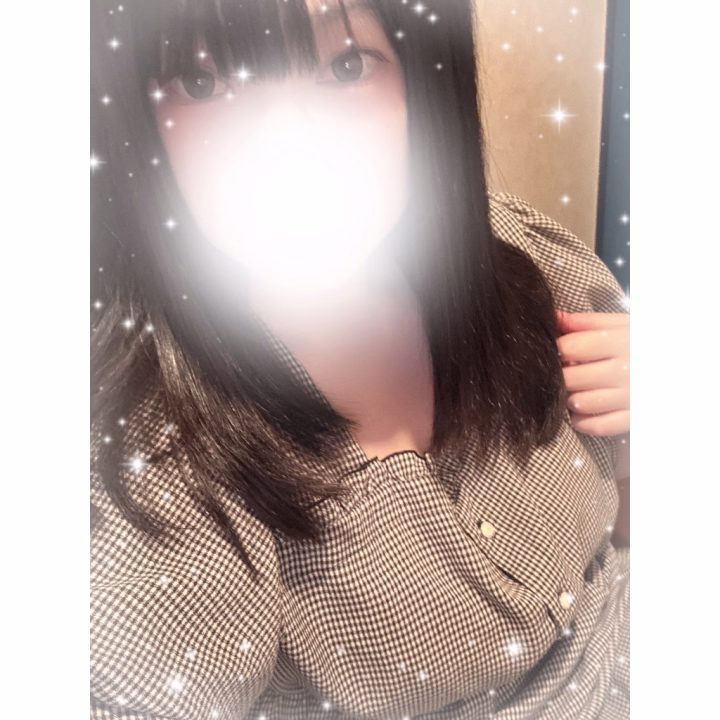 おはよだよー🎶
みきさんです🎸




昨日帰ってからお家の鍵かけ忘れてたみたいで朝ドア開けようと思ったら鍵空いたまんまだった😭



こわいーーー😱



一人暮らし史上初のできごとです⚡️




オートロックだからまだよかったけど、、、
人が入ってこなかったからまだよかったけど、、、





みなさま戸締りはちゃんとしましょう😊




反省です🥶





まぁなにごともなくてよかったです🥰




今日は18時まで！！
来週のシフトも提出済みなのでチェックよろしくお願いします🙏


ご指名ご予約お待ちしております🎈