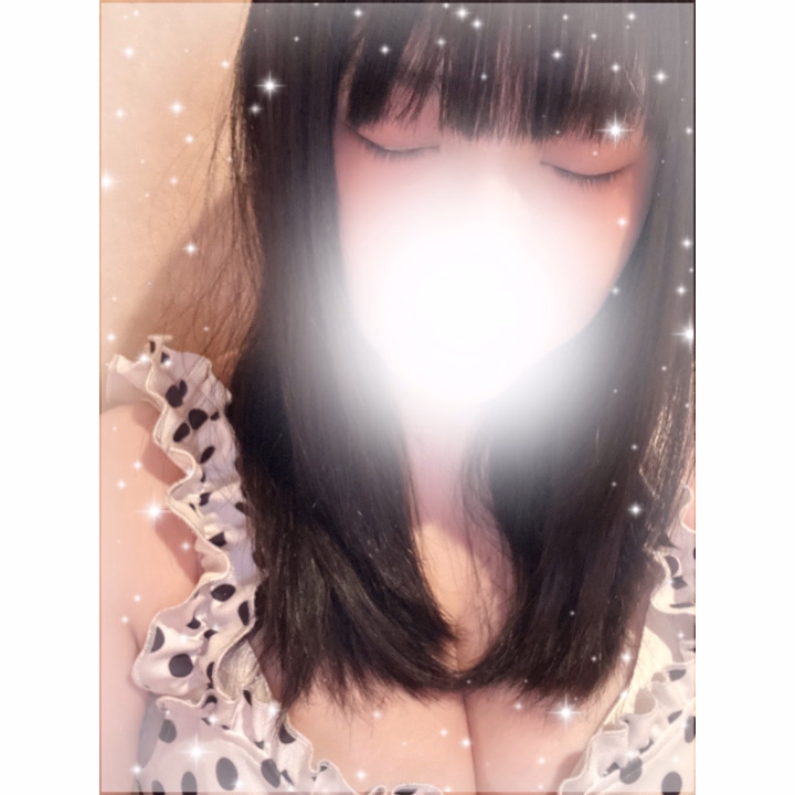 おはよだよー😍
みきさんです💕



最近上手く眠れなくて困っているみきさん😭
熟睡できるオススメ方法あったら教えてほしいっっ🥹




今日は17時までー！！
ご指名ご予約お待ちしております❣️