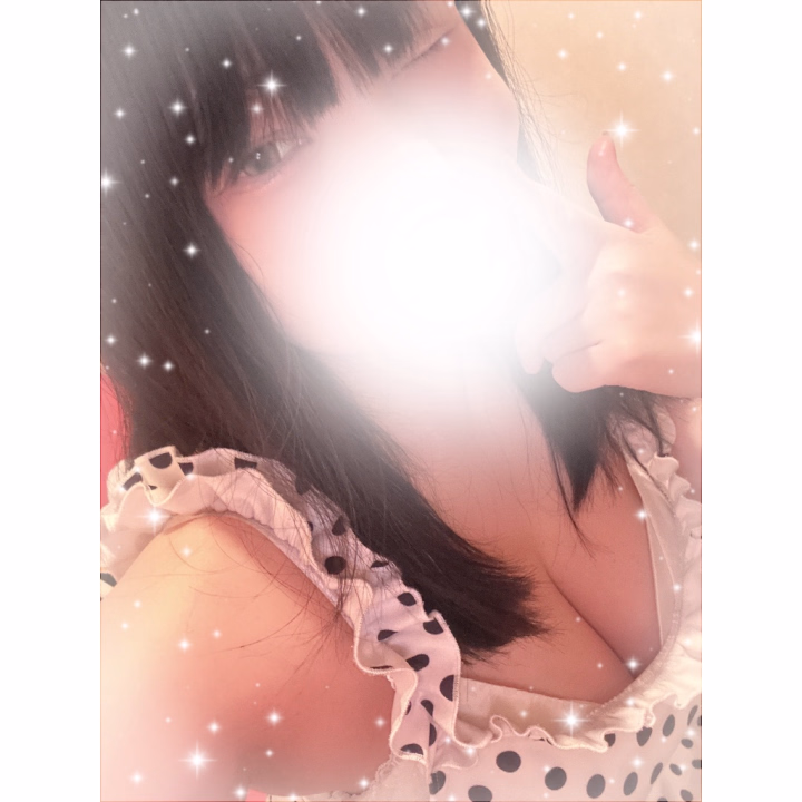 おはよだよー❣️
みきさんです☔️



最近バタバタで充実した日々を送っております😍


おかげで全身筋肉痛でございます😘
若さで乗り切っていきますっ！！




今日はあいにくの雨ですが出勤しているので遊びにきてくださーい❤️‍🔥
15時までいます！
ご指名ご予約お待ちしております💕