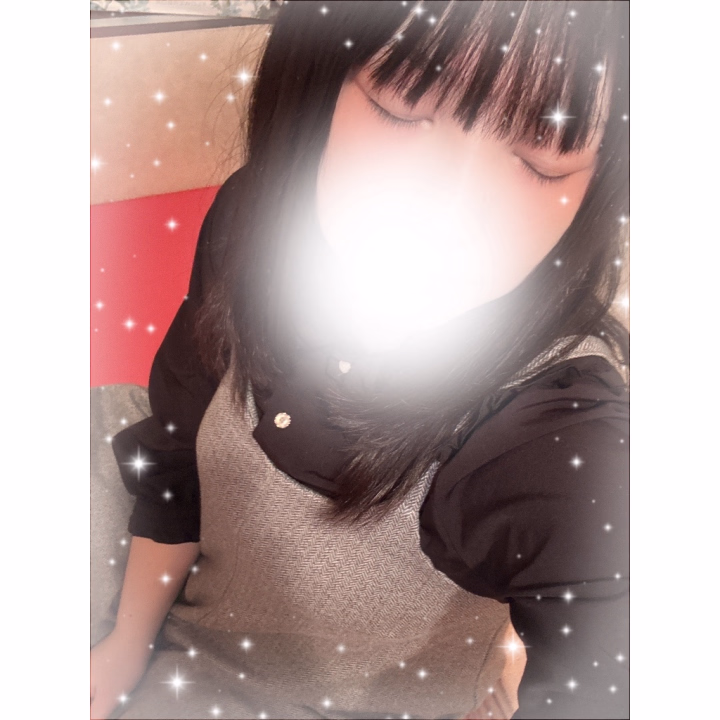 おはよだよー☀️
みきさんです✨



最近本当にうまく出勤できなくて自己嫌悪です🥹
ごめんなさい💦


今週は今日と明日います❣️
ご指名ご予約たくさんお待ちしております🎶
