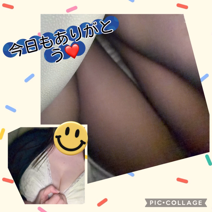 今日も会いに来てくれた、本指名様、ネット指名様、新規のお客様
会いに来てくれてありがとうございます🙇‍♀️
皆さん黒のストッキング好きな共通点があってびっくりした日でした(* ᴗ͈ˬᴗ͈)”

最近はゴムフェラが好きな人、シチュエーションプレイ希望のお客様が多い気がします(  '-' )😊


先生と生徒、生徒に虐められたり、
上司と部下、部下に虐められたり、上司に虐められたり
あとは隣の家に住んでる人妻、、っていうシチュエーションが多いです(  ˙꒳​˙  )(*´∀｀)


やってみたいシチュエーションなど、プレイなどあったら
恥ずかしがらずに伝えてくださいね🍀


明日も13時から18時までお待ちしております✨️明日も素敵な1日になりますように(*´˘`*)(*´˘`*)いつもありがとう✨️


あみ🐷