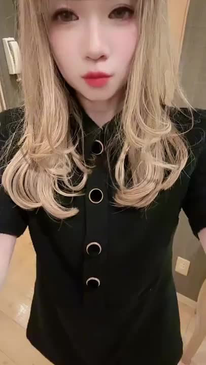 TikTok
WhiteJAMエロエロ