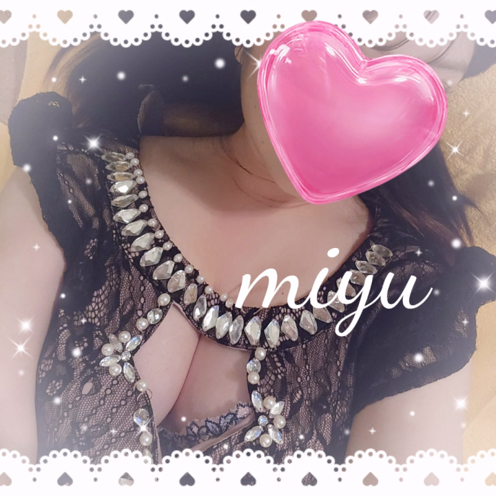 出勤してます～💖本日もラストまで宜しくおねがいしますっ💖

野球は最近ポケモンシリーズがはじまってますよねー！阪神の似てるポケモンシリーズのスタメン発表みましたか？とっても可愛かったですねね～！わたしもどこかの球場にポケモンシリーズ行きたいな～⚾️💖