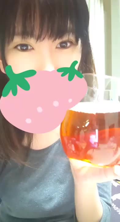 一昨日本指さまから頂いたビールでまったり中です♡ありがと⸜(*ˊᵕˋ*)⸝‬💕✨