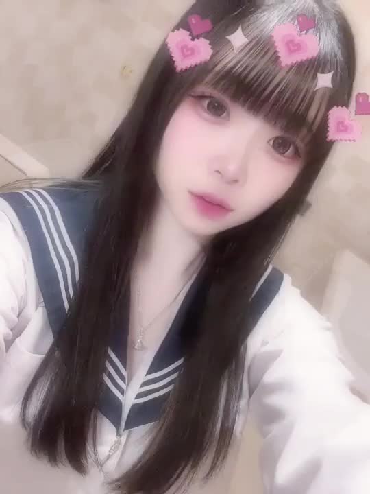 お昼だけどお兄さんは何してるのかな？？

4連休初日でどっか旅行したり
ちいと一緒にえ〇ちしたり…///

もっとたくさんのお誘いお待ちしております🫶🏻