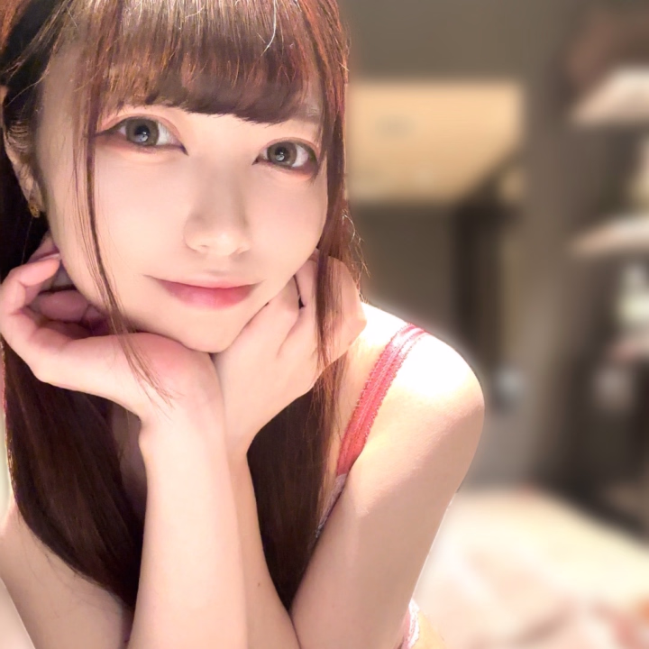 今日は短い時間のお客様が多い🤔


せっかくMットあるお部屋もらってるのに〜🥺


でもみんなVIPにしてくれてるからいろいろできて楽しい✌️


時間短い分にはたくさん工夫するのでVIPで遊びに来てね🫶


そして今日は長丁場だから流石にと思ってサラダ2つも持ってきたのにもう食べたしお腹すいた🤣


御座候食べたい〜😭

ダイエット！我慢！！！


飲食物の差し入れエナジードリンクやR1含め基本的に受け取りませんがお部屋の中で一緒に食べよ〜なら大歓迎です✌️

嫌いなものはないけど人と一緒に食べるもの以外は摂生してるの🥺


来週旅行だから姫路いる間は頑張る！！

何もかもストイック人生