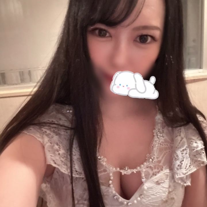 昨日も沢山のお客様方
ありがとうございました(*^^*)

今月の出勤も土曜日までなので
ご予約お待ちしております💓

今日も寒いけどお部屋
暖かくして待ってます☺️