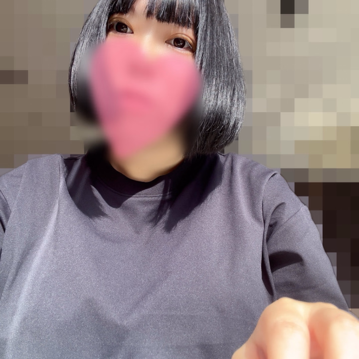 おはようございます
女の子が終わり今日から出勤！らぶますみです♡
欲情2ndのお部屋で出勤予定です
引き続きご予約お待ちしております(*･ω･)*_ _)

前日20時以降〜当日のご予約はダブルブッキングやトラブルを避ける為にお店から直接のご予約をお願いします…！  

ネット予約は、2営業日後から承ります

♡♡♡  
事前のヒメチャンネルのトークからのご予約は、ご予約の際のお名前（偽名も可）・遊ぶ日時とコースの時間・お店のご利用有無・会員番号（すぐ分かる場合）
これらを教えて頂いたら私の方でご予約します  
♡♡♡

明日以降のご予約もヒメチャンネルやネット予約、お店から直接のご予約お待ちしております\( ´ω` )/

たぁくさんペロペロでご奉仕しちゃうぞぉ〜っ♡