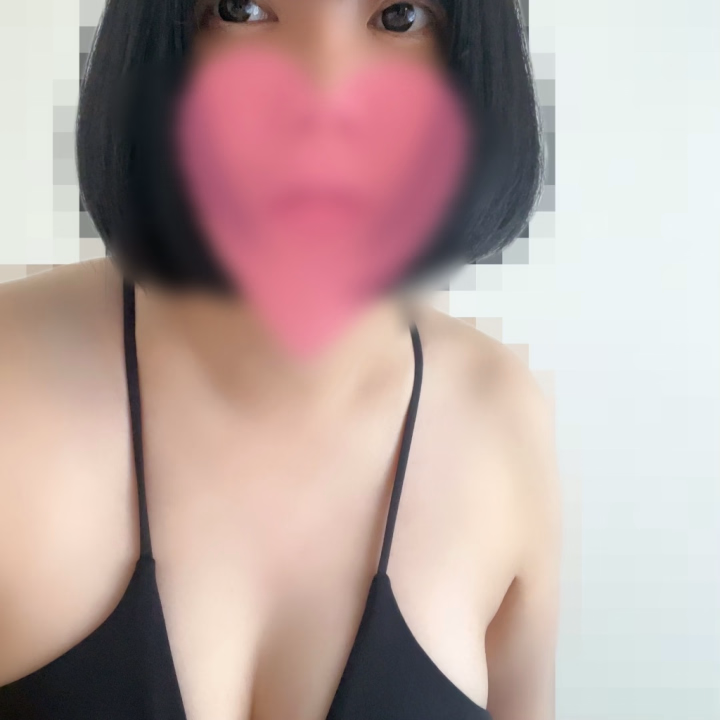 帰宅後謎の画角で撮影した写真で更新。らぶますみです（苦笑）
今日も一緒に過ごしてくれてありがとうございました！！
明日、明後日のご予約もお待ちしております(ㅅ˙³˙)♡

前日20時以降〜当日のご予約はダブルブッキングやトラブルを避ける為にお店から直接のご予約をお願いします…！  

ネット予約は、2営業日後から承ります

♡♡♡  
事前のヒメチャンネルのトークからのご予約は、ご予約の際のお名前（偽名も可）・遊ぶ日時とコースの時間・お店のご利用有無・会員番号（すぐ分かる場合）
これらを教えて頂いたら私の方でご予約します  
♡♡♡