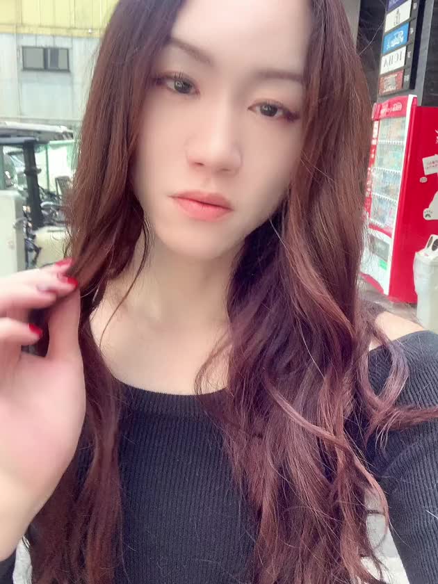 事前ご予約ありがとうございますっ💕
まだ会ってないのに、先に予定を空けてくれたのがすごく嬉しくて…🥺💖
「どんなお兄さんなんだろ〜？」って今からちょっとドキドキしてます✨
いっぱい癒せるように準備して待ってるね🥰
当日はたくさんイチャイチャして、楽しい時間にしようね💋
気をつけて来てくださいっ💕