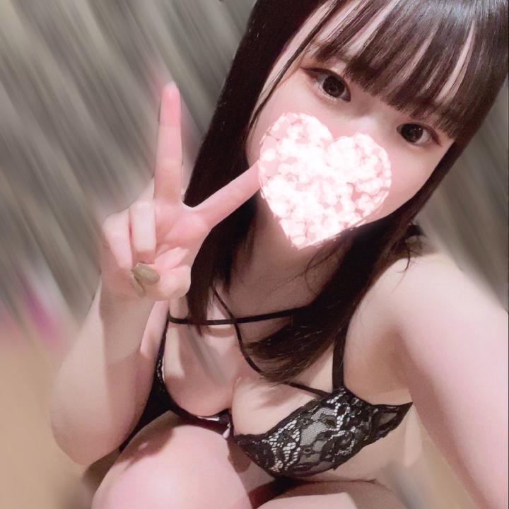 おはよう❣️

昨日会いにきてくれた仲良し様方、お兄様方ありがとう💓

ビビッ！ってくる感じがしてうみのに会いに来てくれるお兄様方が多くて、凄く嬉しい☺️

うみのセンサーが起動してるのかな？🤭💓

凄く感謝してるよありがとう🥳

お仕事のお兄様が多いと思うけど、うみののことも忘れないでね？🥹🎀

今日も元気に出勤だよっ🌟

うみの