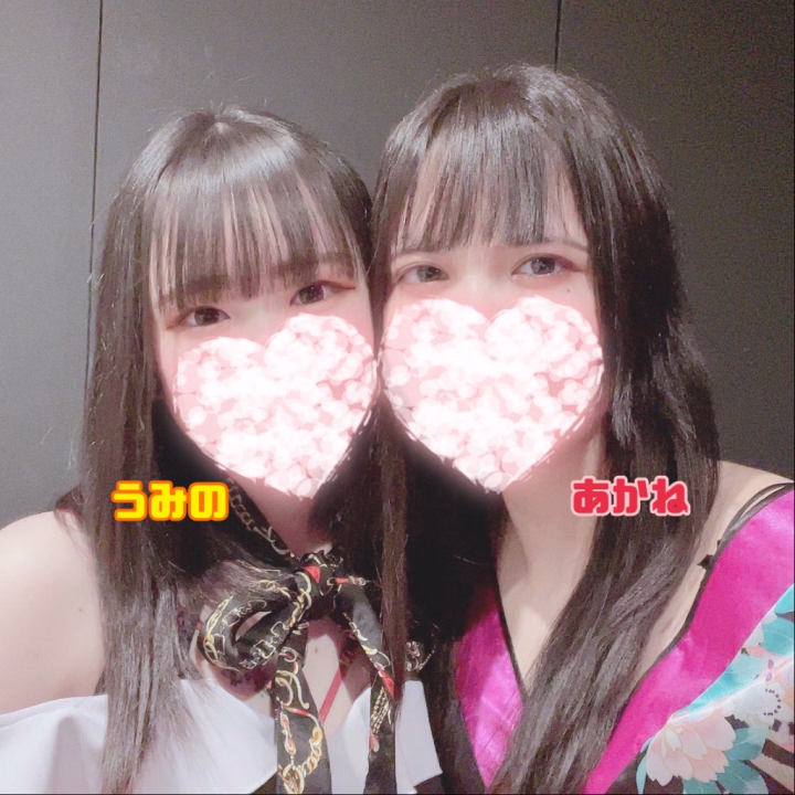 朝はいつもニュースを聞きながら準備するんだけど、

Q.「5月でこの暑さをどう思いますか？」

の質問に対して、街の方々が

A.「暑さが痛い感じがする」「8月は外に出られないんじゃないか」

って答えていて、凄く共感した🥹

今年は異常気象です！ってほぼ毎年言ってるから、もはや通常気象になりつつあるよね🥵☀️

室内外関係なく、熱中症とか脱水症状になるとも聞くから、より一層自分の体調に気を使わないとだね🥲

うみのもアイス食べるだけじゃなくてしっかり気をつけないと👍🏻
(アイスはいつでも美味しい😋🍨)

うみの