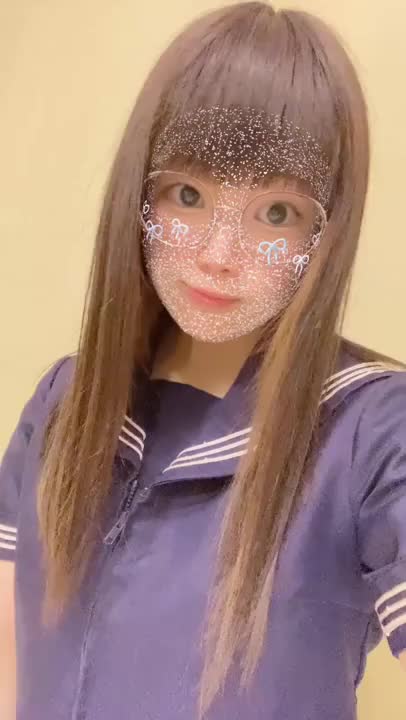 サラサラ髪に
スベスベ肌が自慢です🩷