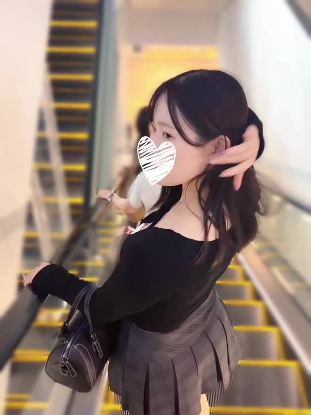 デート中みたい？🤭💋