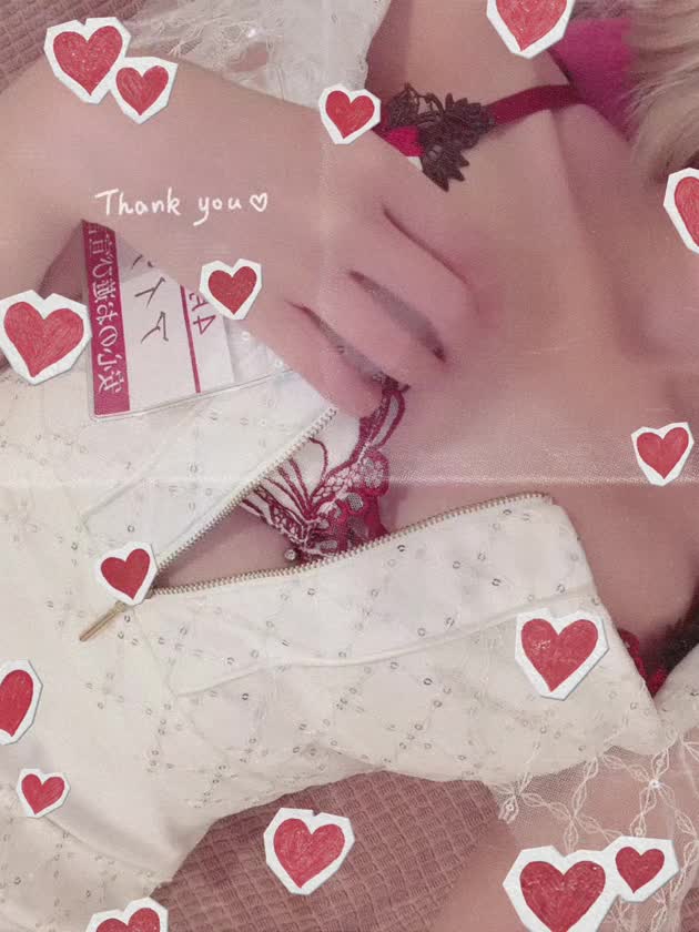 今日の下着も可愛いくてお気に入り(*  ˊ꒳ˋ*)♥️


Ina🐈‍⬛🎀