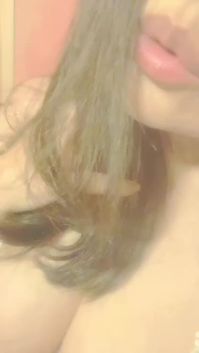 ９日間、おやすみしていましたが
２１（木）夜番から
復活しました。


週末❤️

お時間が合えば嬉しいな💋