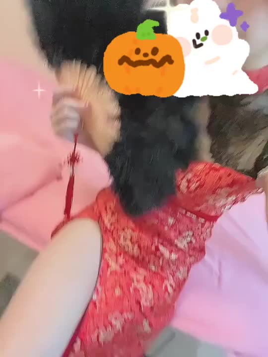 かなり久しぶりの動画投稿です♡

23日の出勤からコスプレ予定です🎃28日が今月最後の出勤日かな？！
今回のハロウィンは短期決戦なので見れた方ラッキーです🥰

※諸事情でお店では違うコスプレしてるかも笑