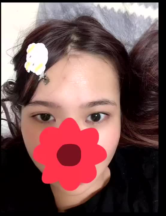 こぎみゅんのヘアピン買った🥰 すっぴんでごめんなさい😭 日記は後で更新します！