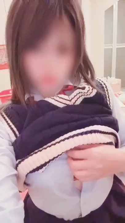 おはよーうございます⏰

涼しいね～🥳💗💗💗

おっぱい見て金曜日も
乗り越えてね❤️