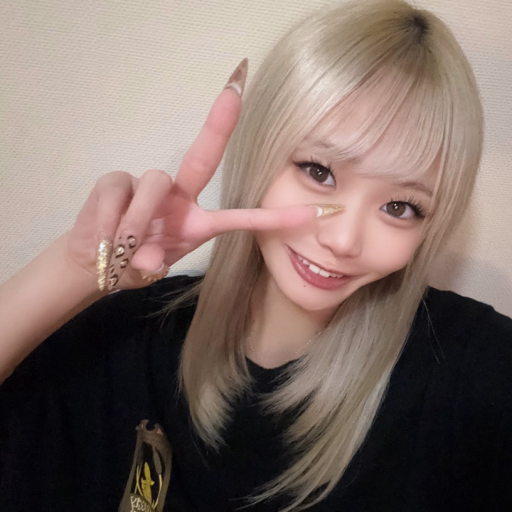 こんにちは❣️

めいです‎🤍


出勤まであと3日✨️

10月なのにまだ暑い🌀

米子も暑いのかなぁ💭


秋らしいことといえば

花粉で目が痒いことくらいですかね🤧

ギャルは花粉にも負けません😤


てことで10月も沢山ご奉仕させて下さい🙂‍↕️

今月も全力な濃厚フ〇ラをお届けします👐


仲良し様も初めまして様もみんな集まれ〜


めい‎🤍


𝕏(旧Twitter)@patinkasudesu_
ブルースカイ@patinkasudesu